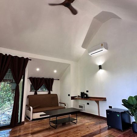 Отель Koh Mook Mountain View Экстерьер фото