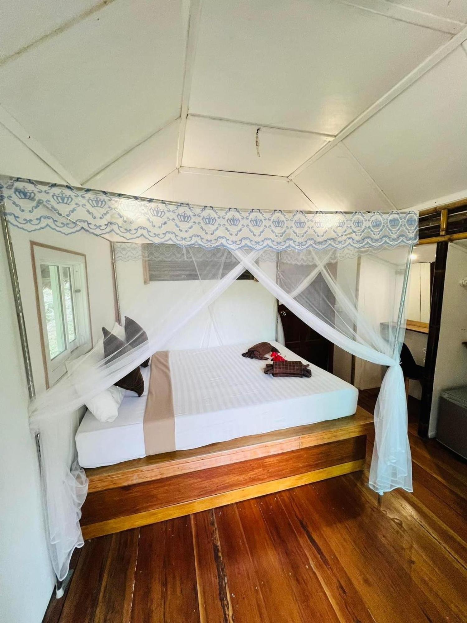 Отель Koh Mook Mountain View Экстерьер фото