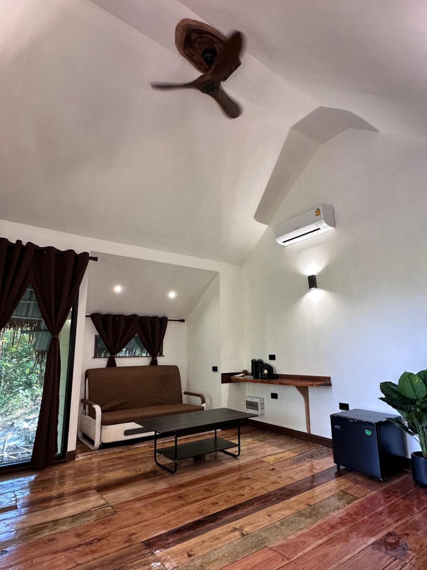 Отель Koh Mook Mountain View Экстерьер фото